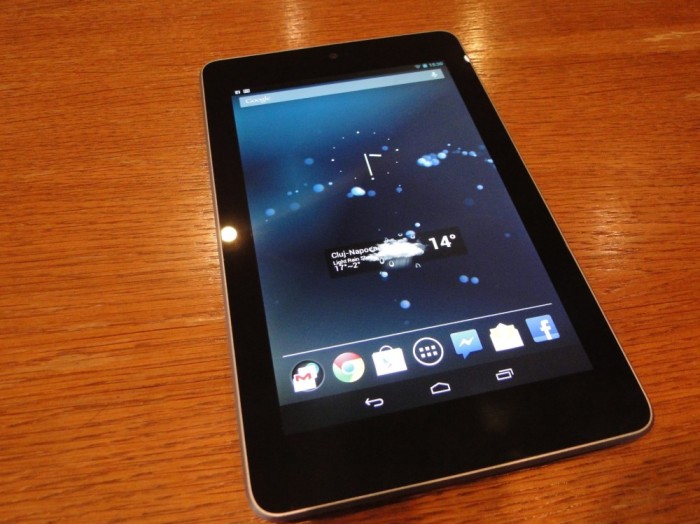 Google Nexus 7, 8 Gb, Wifi, Tableta SUPER BONUS foto mare Google Nexus 7, 8 Gb, Wifi, Tableta SUPER BONUS foto mare