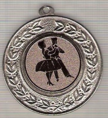 C70 Medalie de CONCURS DE DANS -marime circa 43x47 mm -greutate aprox. 25 gr -starea care se vede foto