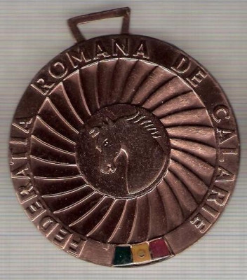 C74 Medalie Federatia Romana de Calarie -Camp.Rep.de Calarie, Finala 1987 -marime circa 59x65 mm -greutate aprox. 26 gr -starea care se vede foto