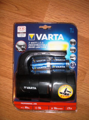 LANTERNA VARTA INDESTRUCTIBILA, 3 WATT , L.E.D, 4 BATERII DE TIP C INCLUSE ***LIVRARE GRATUITA*** !!! foto