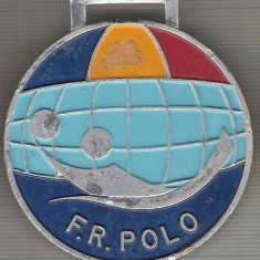 C117 Medalie CUPA ROMCARTON 1996 -F.R. POLO -marime circa 60x66 mm -greutate aprox. 25 gr -starea care se vede