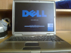 Laptop Dell Latitude D600 foto