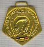 C103 Medalie Federatia Romana de Pentatlon Modern (Locul I ?) -Camp.Rep.Biatlon 1985-marime circa 60x64 mm -greutate aprox.23 gr -starea care se vede