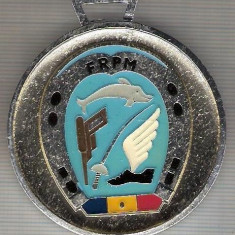 C101 Medalie Federatia Romana de Pentatlon Modern (Locul II ?) -marime circa 54x61 mm -greutate aprox.22 gr -starea care se vede