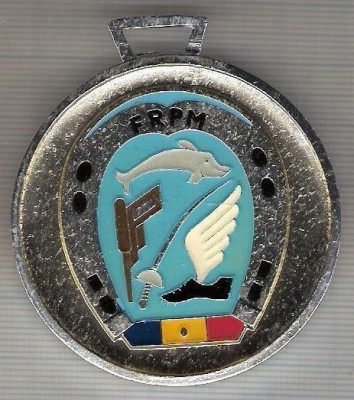 C101 Medalie Federatia Romana de Pentatlon Modern (Locul II ?) -marime circa 54x61 mm -greutate aprox.22 gr -starea care se vede foto