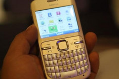 Nokia c3-00 foto