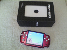 PSP PMP MP5 4 GB ruleaza jocuri NES camera foto 2 MP foto