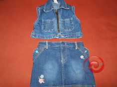 vesta jeans , de blugi, costum de blugi foto