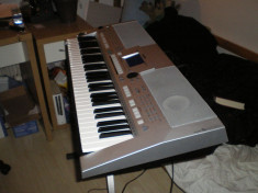 Yamaha PSR S500 foto