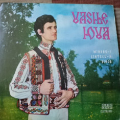 vasile iova mandru-i cantecu-n bihor disc vinyl muzica populara STM EPE 1437 VG+