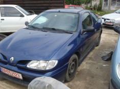piese renault megane coupe an 1997 ,model coupe foto