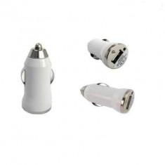 INCARCATOR AUTO USB UNIVERSAL IPHONE CU 1A SI 5V Intre : 11-24 V foto