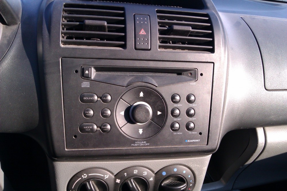 Suzuki ignis магнитола
