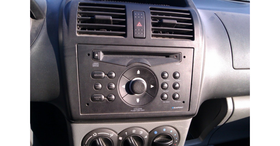 Radio CD original GM Suzuki Ignis arhiva Okazii.ro