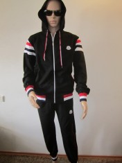 TRENING MONCLER-MODEL NOU foto