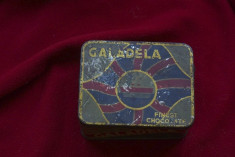 Veche cutie de ciocolata GALADELA din tabla - de colectie !!!! foto