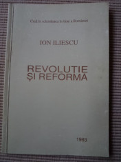 ION ILIESCU REVOLUTIE SI REFORMA 1993 foto