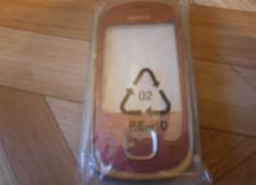 Carcasa Nokia 7230 slide roz originala completa - 50 lei foto