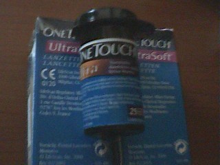 Vand Lamele testere ptr glucometru One Touch ULTRA Soft foto mare Vand Lamele testere ptr glucometru One Touch ULTRA Soft foto mare