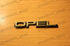 emblema scris OPEL foto