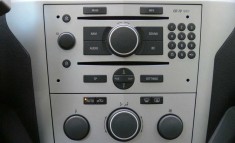 CD DVD Harta Navigatie OPEL CD70 NAVI Europa ROMANIA - Astra H, Corsa, Tigra, Vectra C, Zafira, Meriva - vers. 2013-2014 (la nivel de sate si comune) foto
