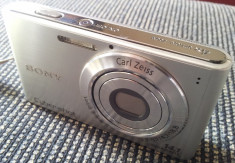 Camera foto digitala Sony Cybershot W320 14.1 MP foto