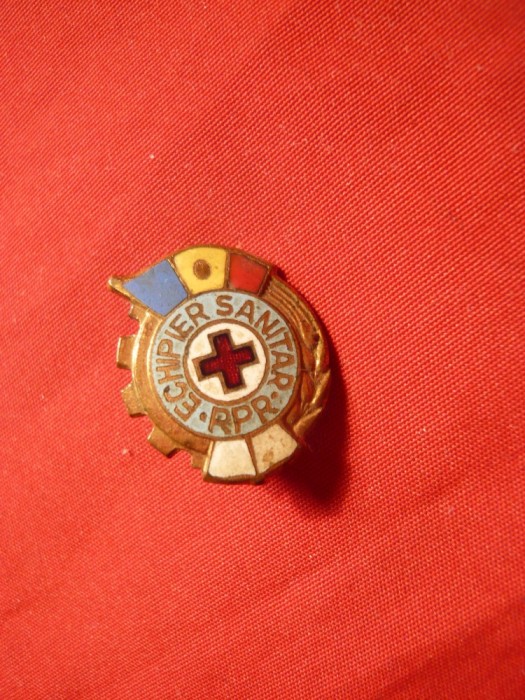 Insigna veche -Echipier Sanitar RPR -anii&#039;50