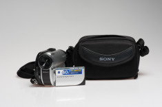 Camera Video Handycam Sony DCR-DVD115E foto