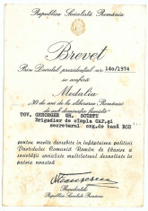 846 - BREVET, Medalia 30 de ani de la eliberarea Romaniei semnat de CEAUSESCU - RAR foto