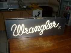 Reclama luminoasa Wrangler, 82cm x 26,5cm x 7cm, din tabla vopsita gri, raritate foto