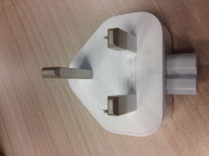 Adaptor priza pentr incarcator iPad UK (original) foto