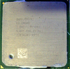 VINTAGE CPU Intel Celeron Procesor [2.00GHz, 128Kb Cache, 400MHz FSB] socket 478 [mPGA478B], model SL6HY processor FUNCTIONAL foto
