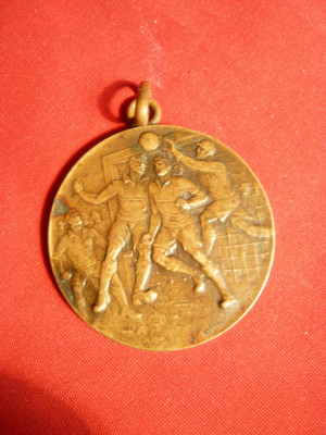 Medalie Fotbal - Interbelica ,Bronz , d= 3 cm foto