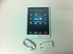 Tableta iPad mini 64 gb Mod. A1455 Alba cu cartela sim este NOU foto