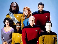 Star Trek The Next Generation - complet (7 sezoane), subtitrat in romana foto