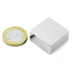 Magnet neodim bloc 25,4 x 25,4 x 12,7 mm, putere 20 kg foto