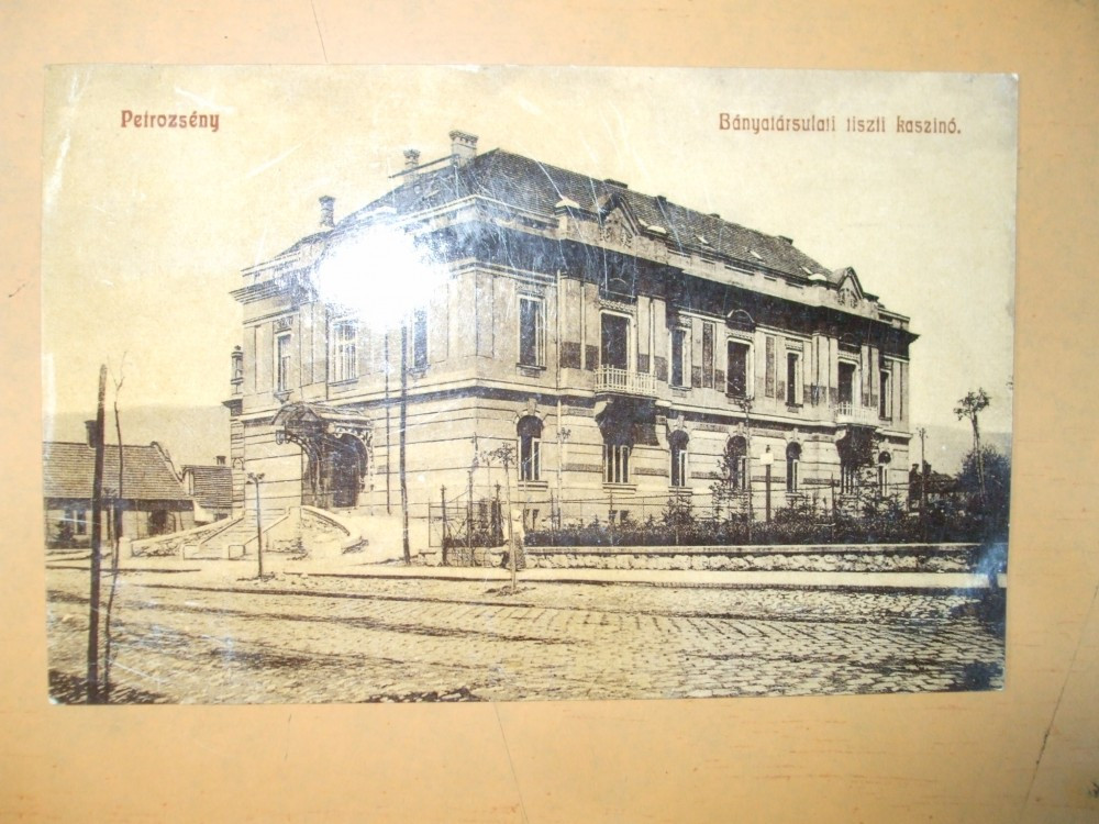 Carte postala Petrosani Petrozseny Banyatarsulati tiszli kazino 1911 |  Okazii.ro