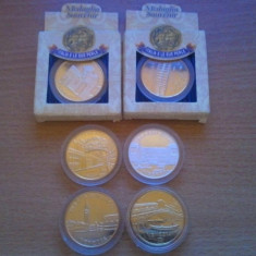 Lot 8 medalii comemorative UNC, necirculate 6 bucati, circulate 2 bucati, 4 Venezia, 2 Firenze si 2 Verona, taxele postale gratis, 100 roni lotul