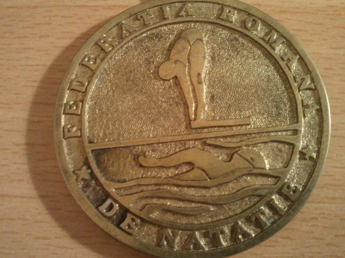Medalie Federatia Romana de Natatie, 51,28 grame