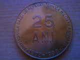 Medalie 25 ani Aniversarea Bazei de reparat tehnica militara a armatei 1973-1998 90 grame + taxele postale 10 roni = 100 roni