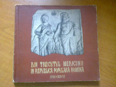 DIN TRECUTUL MEDICINII IN REPUBLICA POPULARA ROMANA - ICONOGRAFIE - G. BARBU, G. BRATESCU, V. MANOLIU foto