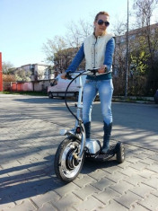 SCOOTER ELECTRIC 3 ROTI, IDEAL PENTRU PLIMBARI IN AER LIBER foto