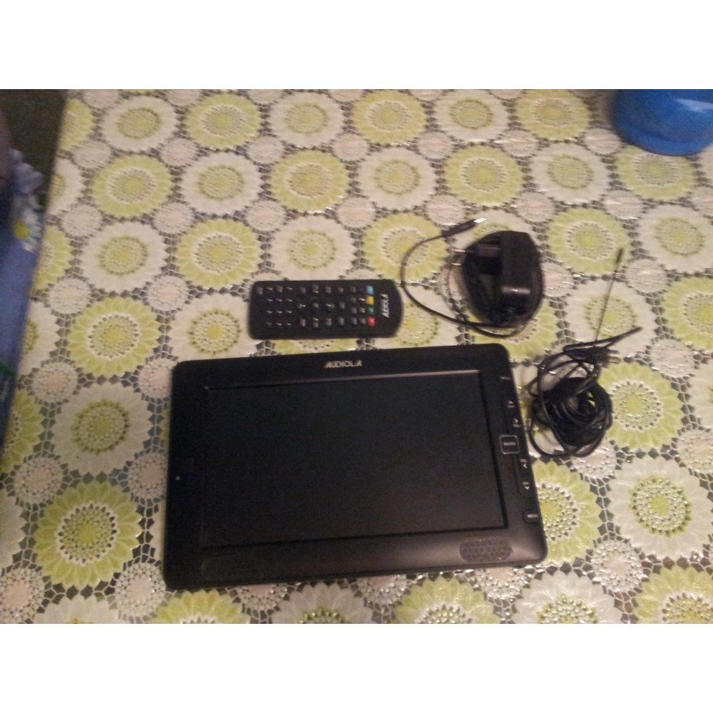 Audiola DVX 978D Portable TV DVD Player Freeview USB SD MP3 | arhiva