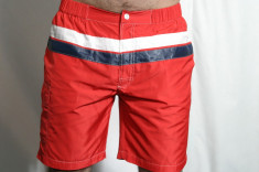 sort / pantaloni scurti fas / bermude Moncler foto