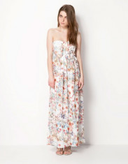 Rochie dama lunga de vara MAXI Bershka imprimeu floral, de zi de seara, eleganta (Zara Group Inditex) foto