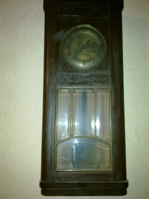 ceas cu pendula de perete