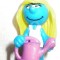 Figurina ou kinder, strumf cu stropitoare, inaltime 4.5 cm