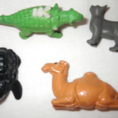 4 Figurine mici din plastic, animalute testoasa, camila, pisica, dinozaur