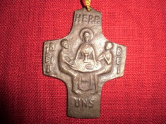 Crucifix din bronz masiv foto