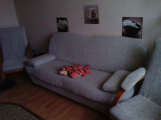 canapea cu 2 fotolii balansoar aproape noi foto